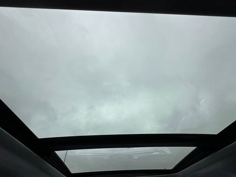 Used 2022 Ford F150 Limited image 15