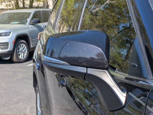 Used 2020 Toyota Highlander Platinum image 13