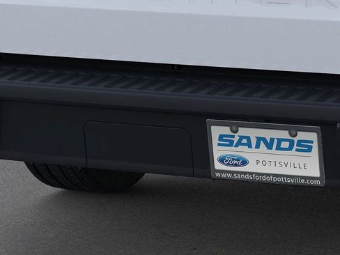 New 2025 Ford Maverick XL w/ Equipment Group 101A image 23