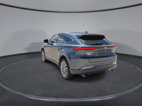 Used 2021 Toyota Venza Limited w/ Advanced Technology Package AWD/4WD image 7