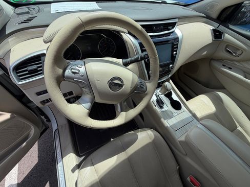 Used 2016 Nissan Murano Platinum w/ Platinum Technology Package FWD image 7