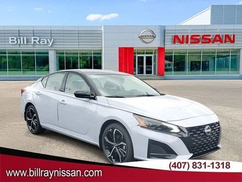 New 2026 Nissan Altima 2.5 SR FWD image 1