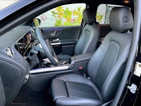 Used 2025 Mercedes-Benz GLA 250 4MATIC image 27