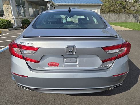 Used 2022 Honda Accord Sport image 4