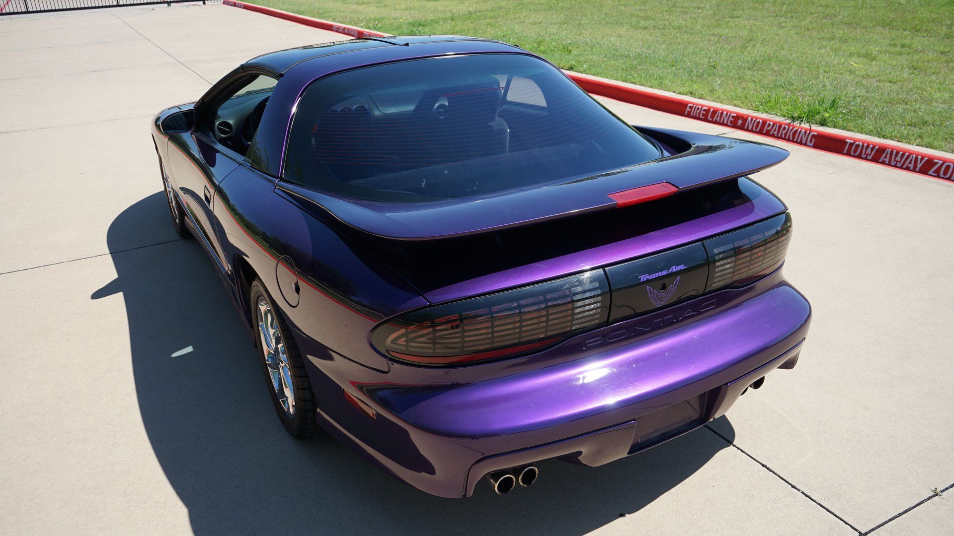 Used 1997 Pontiac Firebird Trans Am RWD image 8