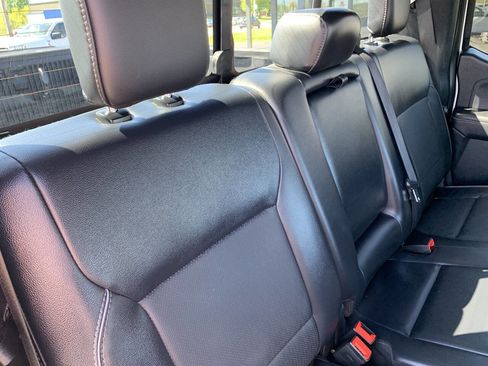 Used 2025 Ford F150 Lariat w/ FX4 Off-Road Package AWD/4WD image 29