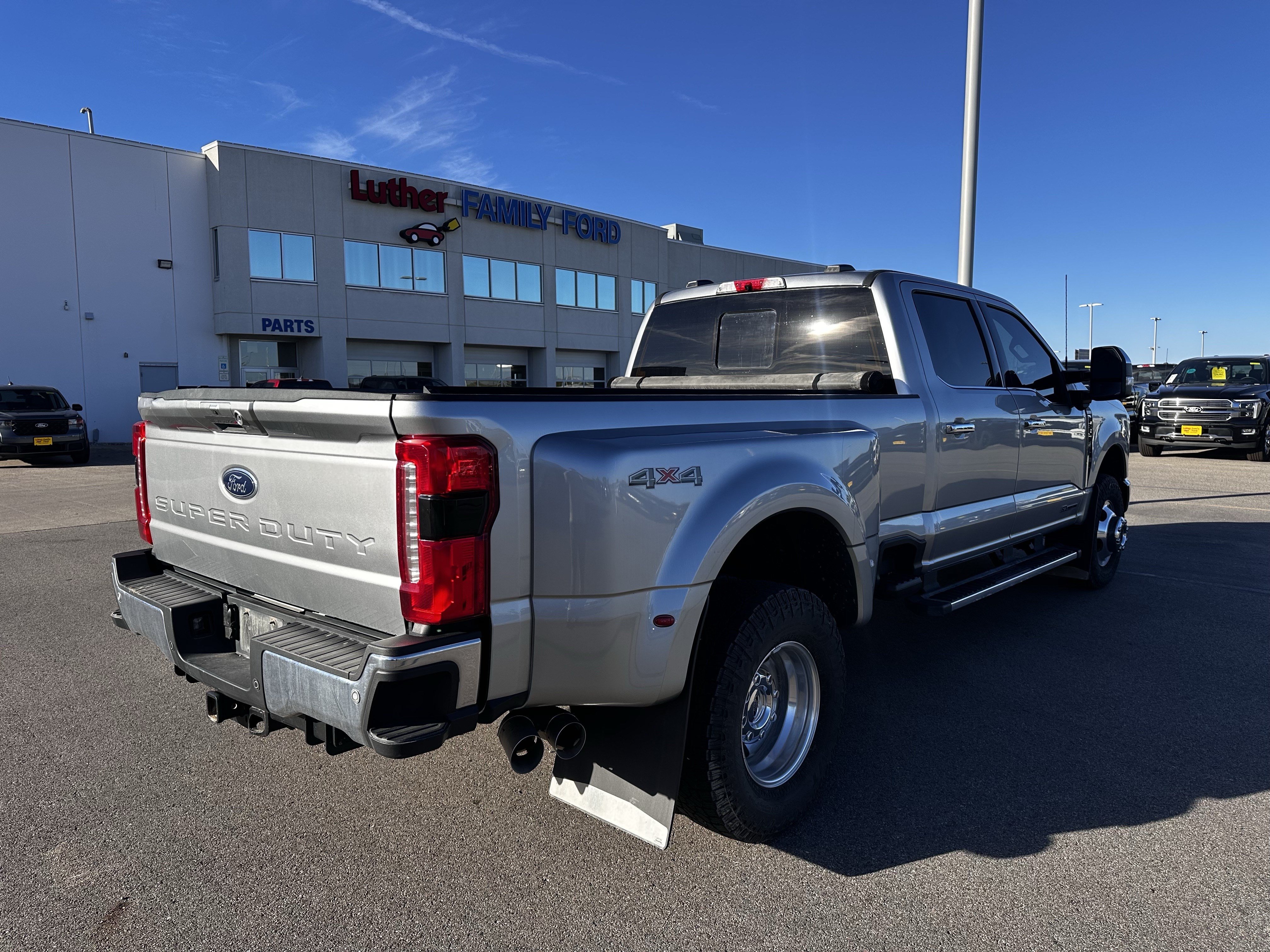 Used 2024 Ford F350 Lariat w/ Chrome Package AWD/4WD image 4