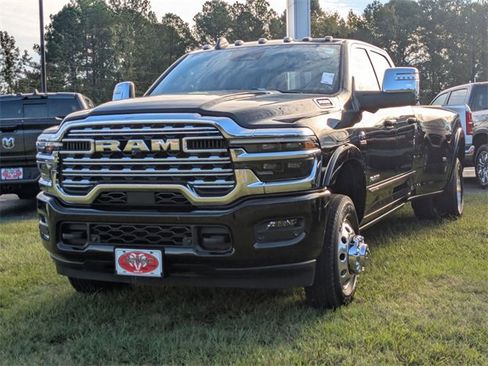 New 2026 RAM 3500 Limited image 4