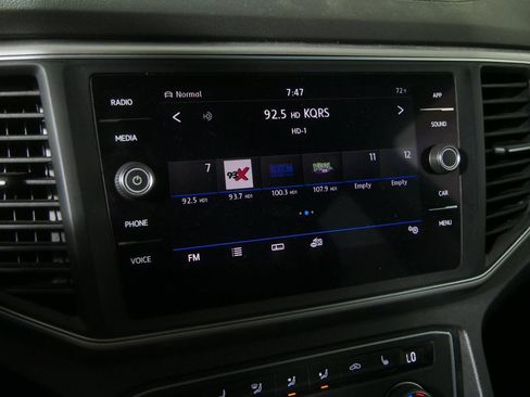 Used 2019 Volkswagen Atlas SE w/ Towing Package AWD/4WD image 24