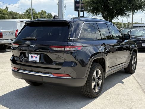 Used 2022 Jeep Grand Cherokee Limited 4xe AWD/4WD image 5