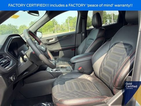 Used 2023 Ford Escape ST-Line Elite w/ Premium Technology Package AWD/4WD image 28