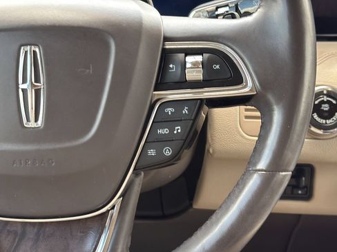 Used 2022 Lincoln Navigator L Reserve AWD/4WD image 15