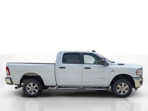 Used 2024 RAM 2500 Big Horn AWD/4WD image 7
