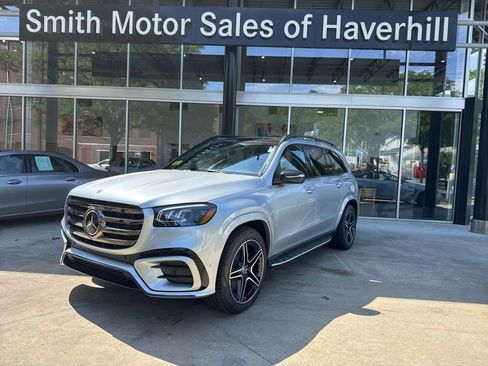 New 2025 Mercedes-Benz GLS 450 4MATIC image 4