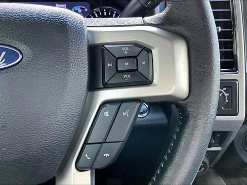 Used 2020 Ford F250 Lariat w/ Lariat Ultimate Package AWD/4WD image 10
