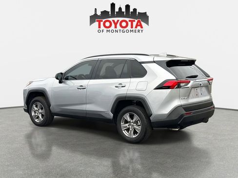 Used 2024 Toyota RAV4 LE image 5