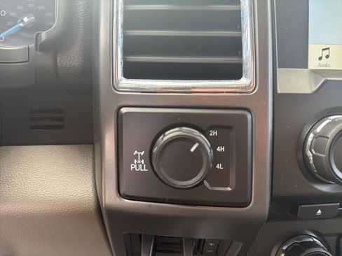 Used 2018 Ford F250 XLT w/ XLT Premium Package image 43