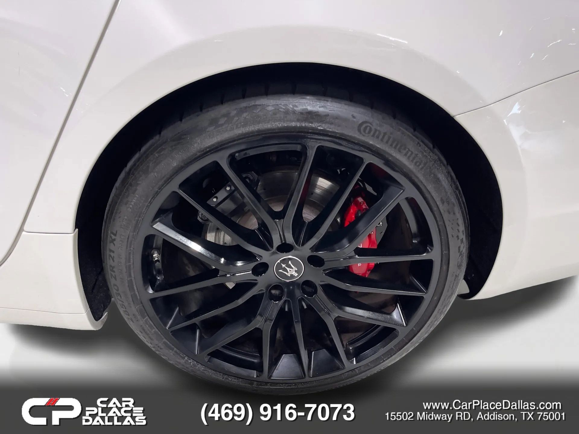 Used 2023 Maserati Ghibli Modena RWD image 47
