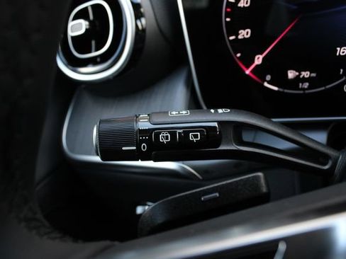 New 2026 Mercedes-Benz GLC 300 4MATIC image 9