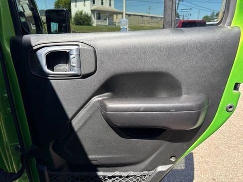 Used 2020 Jeep Wrangler Unlimited Sport S AWD/4WD image 34