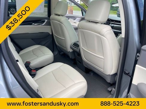 Certified 2023 Cadillac XT6 Premium Luxury w/ Technology Package FWD image 14