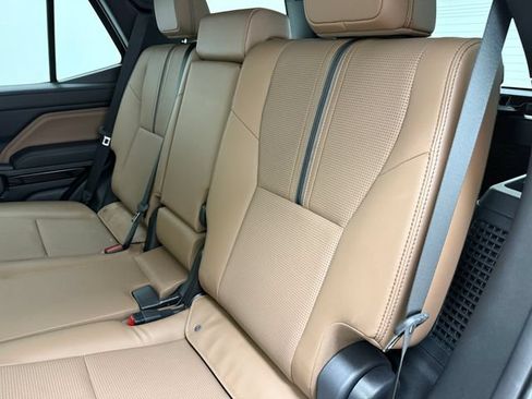 Used 2026 Toyota 4Runner Limited AWD/4WD image 34