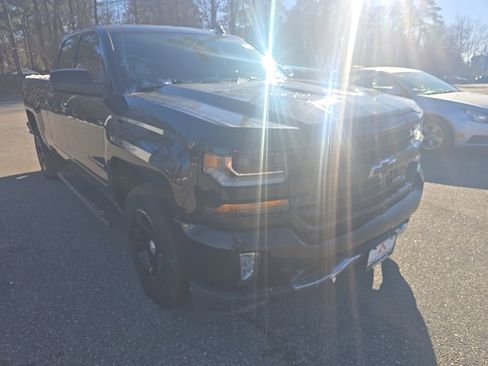 Used 2018 Chevrolet Silverado 1500 LT w/ All Star Edition image 3
