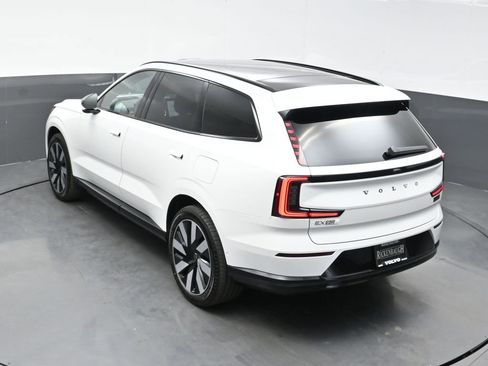 New 2025 Volvo EX90 Plus image 20