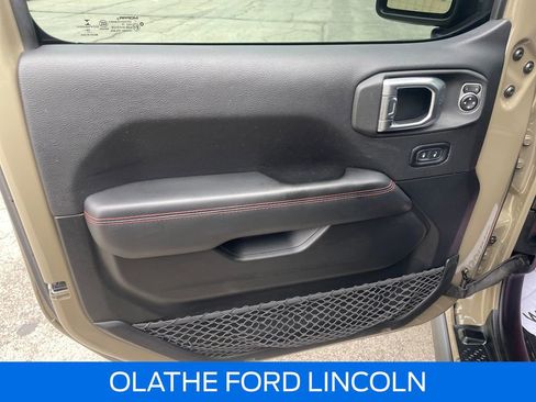 Used 2020 Jeep Gladiator Rubicon image 21