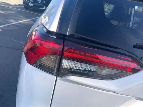 Used 2024 Toyota RAV4 LE image 29