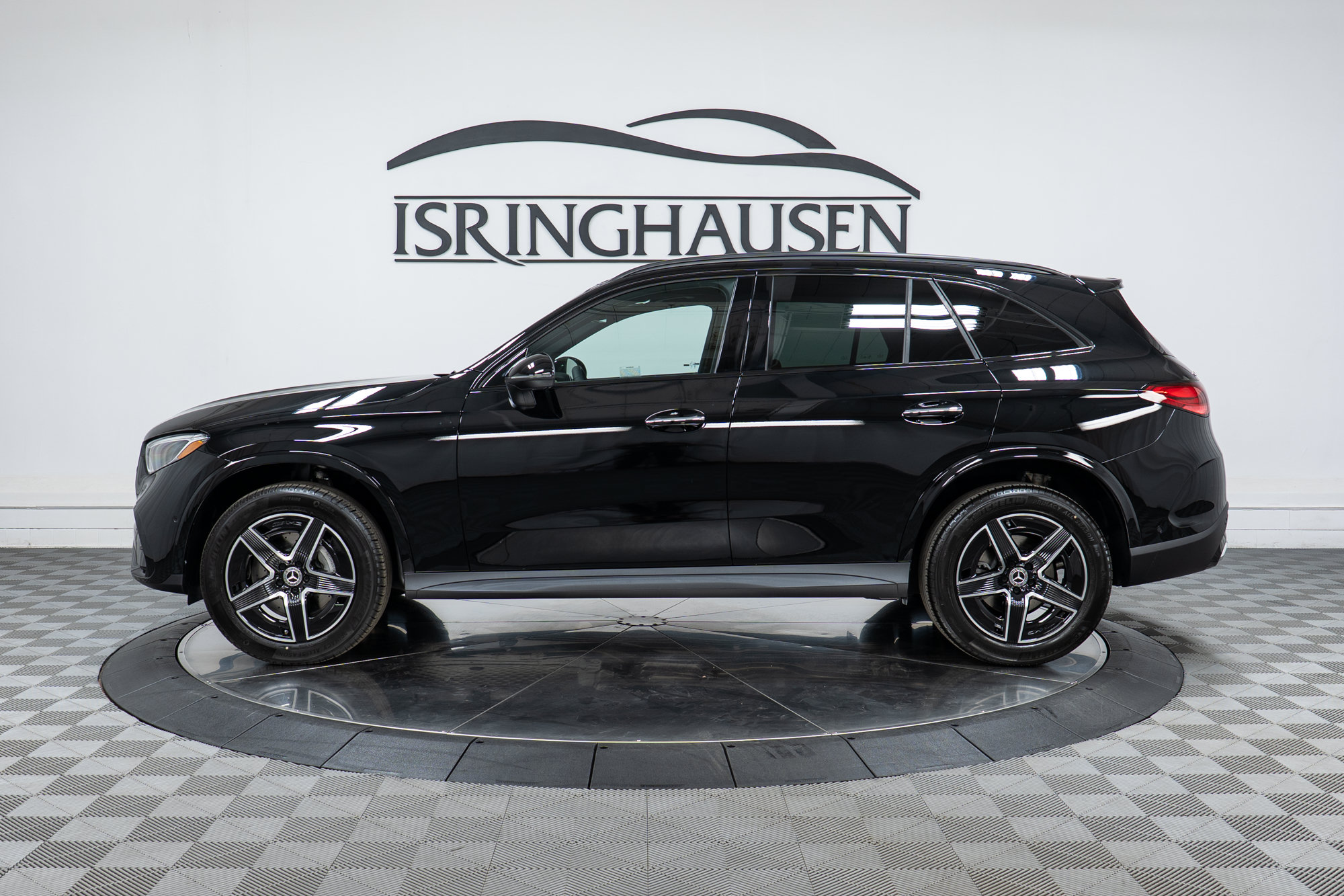 Used 2026 Mercedes-Benz GLC 300 4MATIC image 8