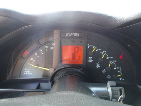 Used 1996 Chevrolet Corvette Coupe RWD image 16