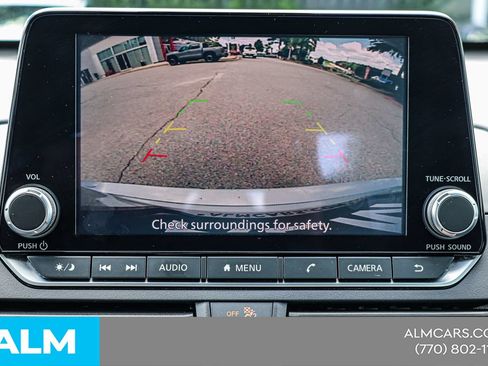 Used 2024 Nissan Altima 2.5 SV FWD image 29
