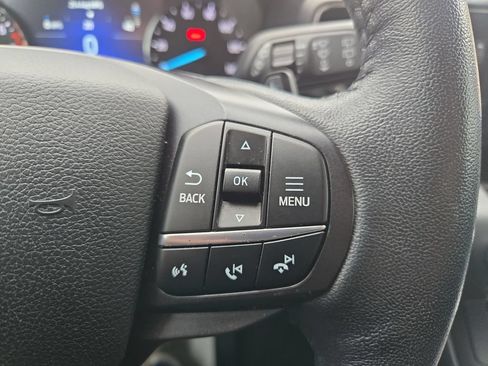 Used 2020 Ford Explorer XLT w/ Equipment Group 202A RWD image 19
