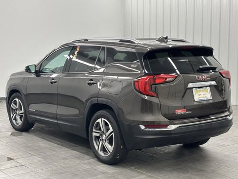Used 2020 GMC Terrain SLT w/ Preferred Package image 4