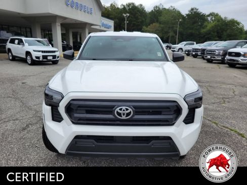 Used 2024 Toyota Tacoma SR AWD/4WD image 10