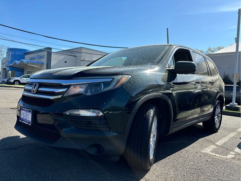 Used 2016 Honda Pilot LX image 5
