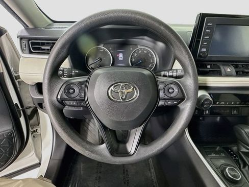 Used 2019 Toyota RAV4 XLE w/ Convenience Package AWD/4WD image 11