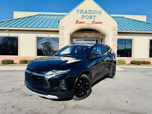 Used 2020 Chevrolet Blazer LT w/ Sound & Technology Package image 2