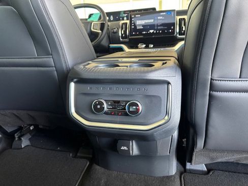 New 2025 Ford Expedition Max Platinum w/ Stealth Performance Package image 14
