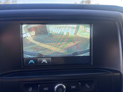 Used 2018 Chevrolet Silverado 1500 Custom w/ Custom Value Package image 14