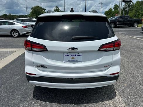 Used 2022 Chevrolet Equinox RS w/ RS Leather Package FWD image 3