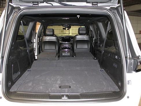New 2026 Jeep Grand Wagoneer L Limited AWD/4WD image 47