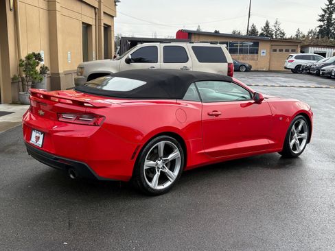 Used 2018 Chevrolet Camaro SS image 7