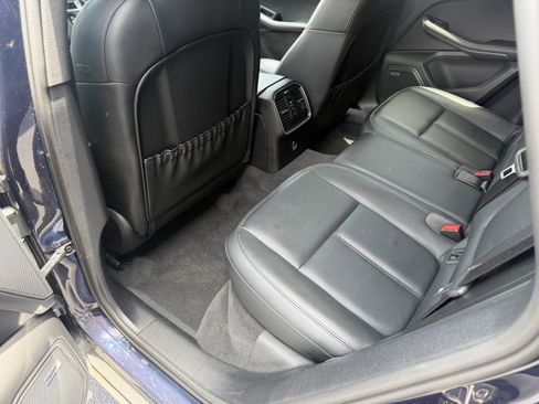 Used 2021 Porsche Macan S AWD/4WD image 24
