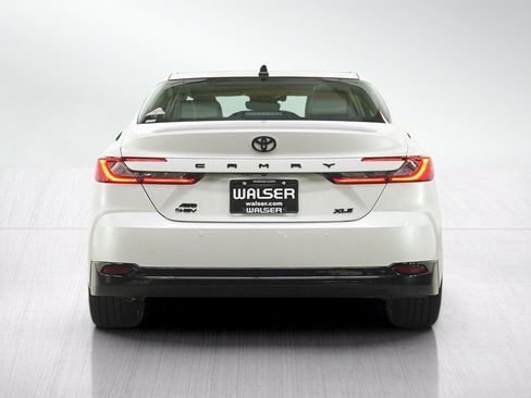 Used 2026 Toyota Camry XLE w/ Premium Plus Package AWD/4WD image 4