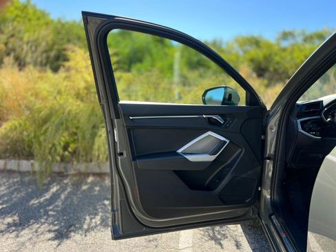 Used 2023 Audi Q3 2.0T Premium image 33