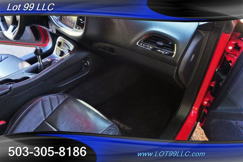 Used 2015 Dodge Challenger SRT Hellcat RWD image 33