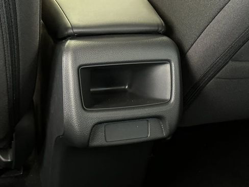 Used 2026 Honda HR-V LX image 13