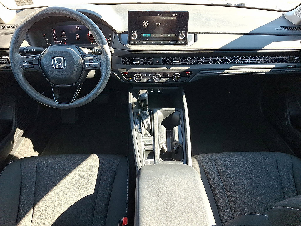 Used 2023 Honda Accord EX image 10